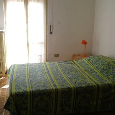 Tecla Apartament *